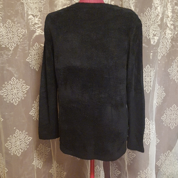 Sweater - Picture 2 of 4